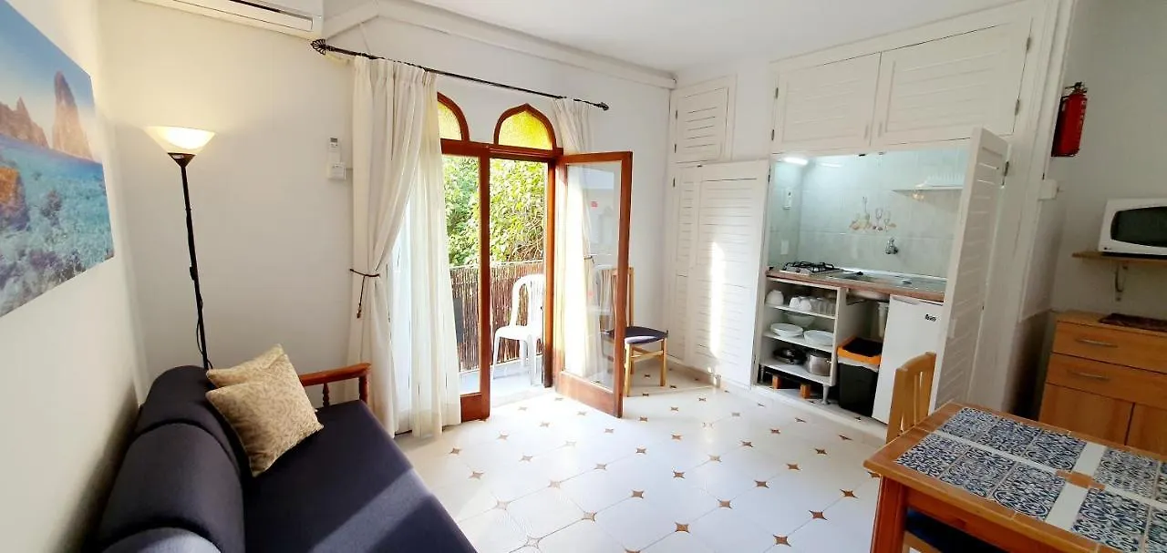 Granada Apartments Familiar Deluxe Portinatx